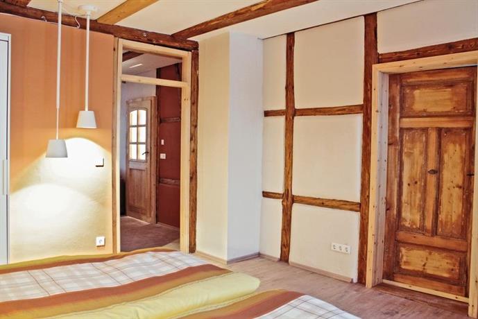 Haus 1813