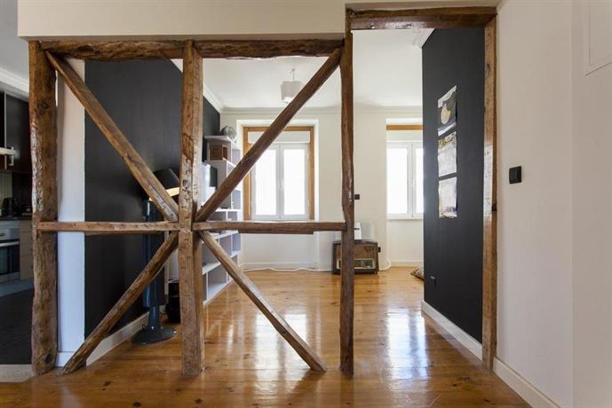 Feels Like Home - Charming Graca Duplex