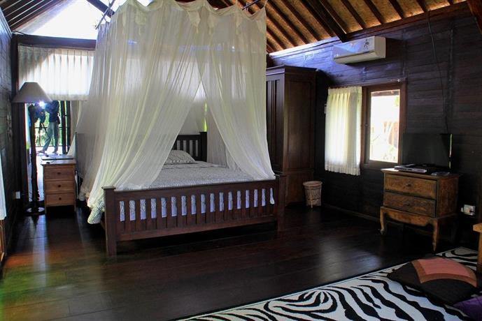 Tavisha House