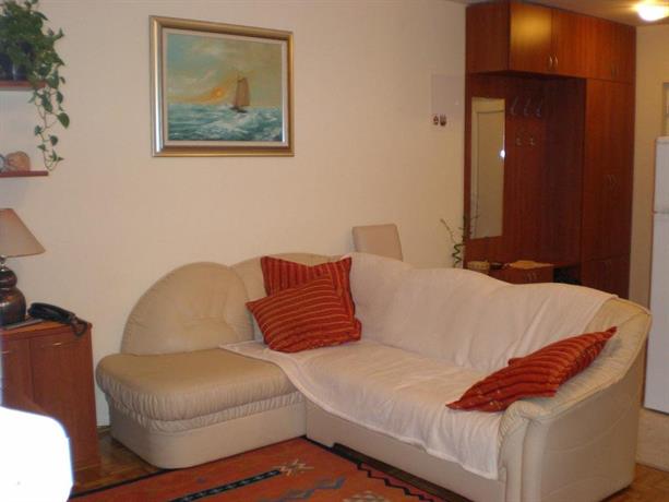 Apartment Sweet