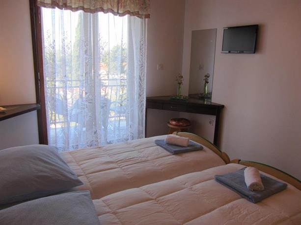 Room Jelka 3