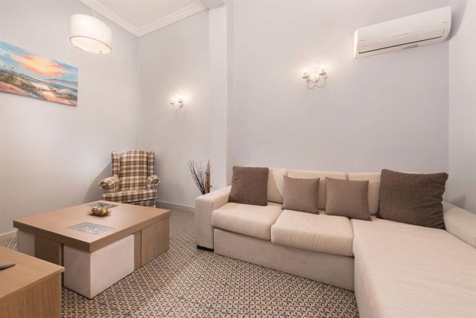 Sun's Island Suites