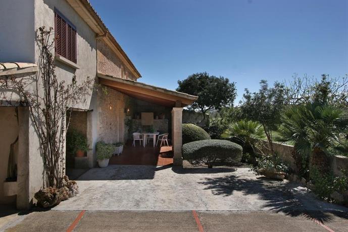Villa Suari