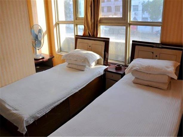 银川龙翔招待所