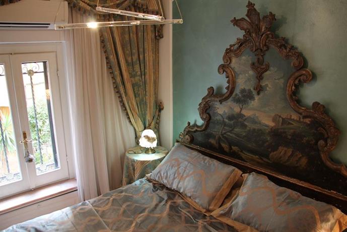 D R Rome Spanish Luxury Suites