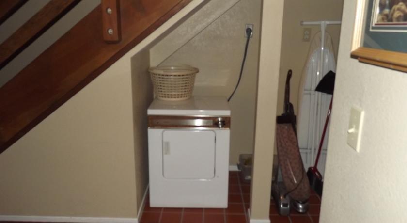 Edgewater 1 - 2BR/2BA