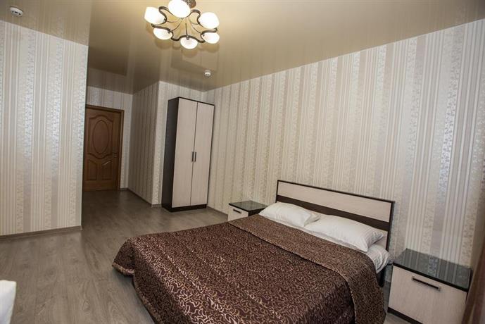 Lotus Hotel & Club