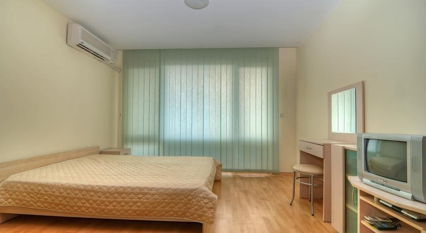 Green Fort Apartments