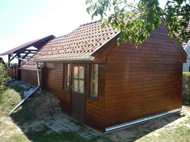 Karos Central Apartmanhaz