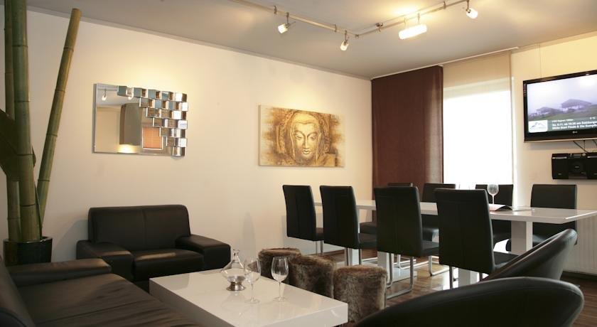 Penthouse The Suite Luxury Edition