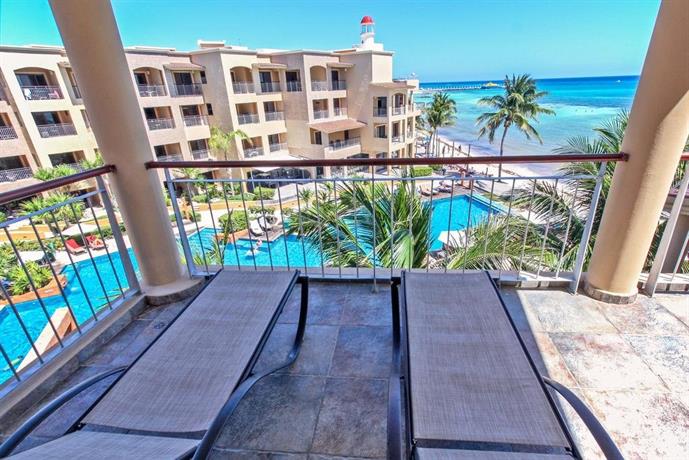 Beachfront Penthouse at El Faro Reef 401