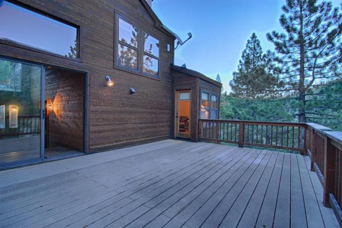 Alpine Meadows Endless View Home
