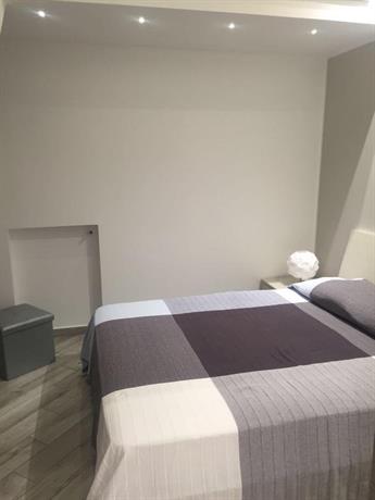 Teorema Holiday House
