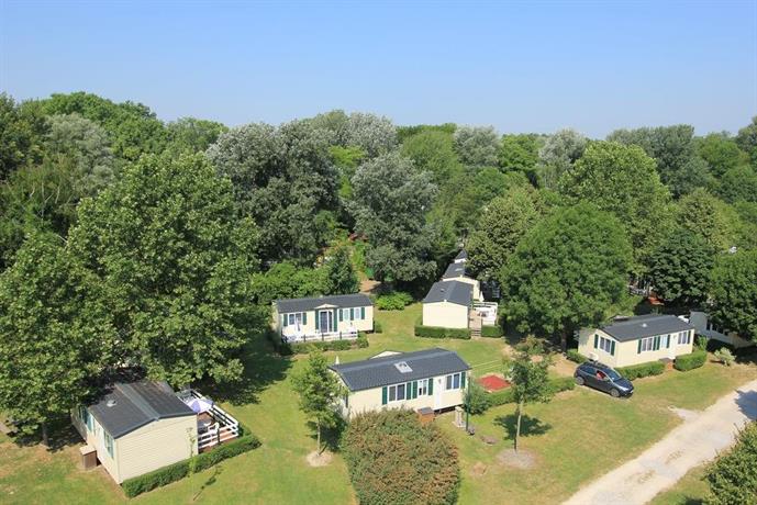 Donaupark Camping Tulln Tulln an der Donau Austria thumbnail