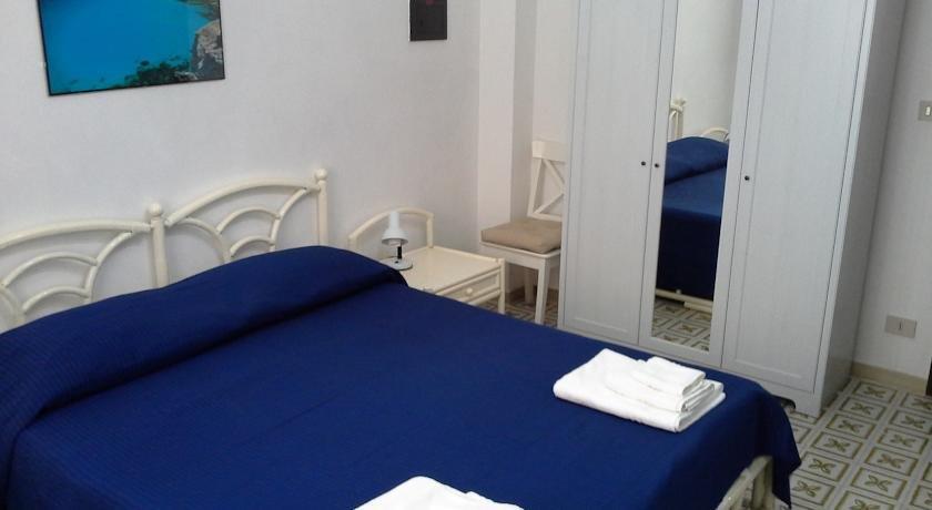 Alba Chiara B&B
