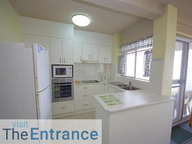 Dolphin Court 12