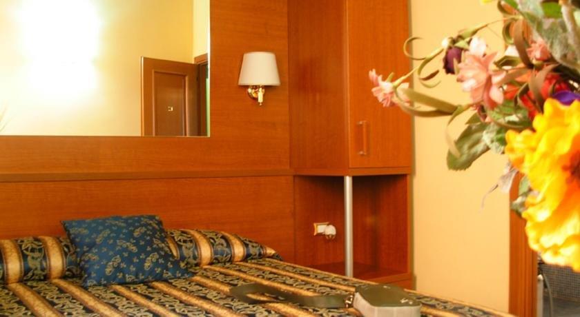 Reginella Suites