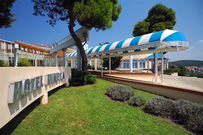 Hotel Pineta Vrsar Istria County