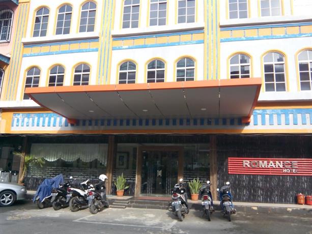 OYO 664 Romance Hotel