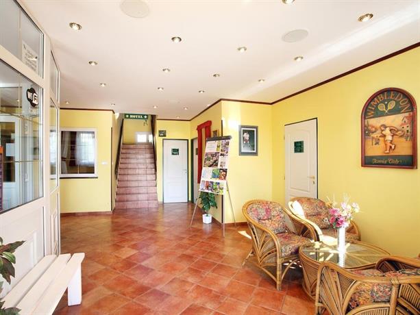 Hotel Milan Vopicka
