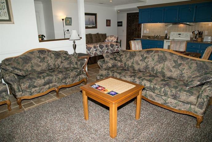 Quiet Private House 15 min to Beach