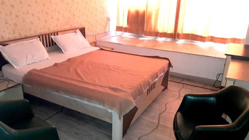 Hotel Pax Inn
