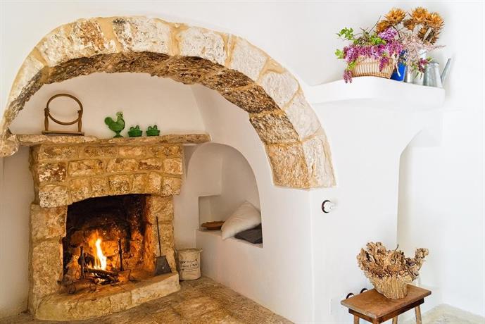 House with one bedroom in Ceglie Messapica with furnished terrace 35 km from the beach