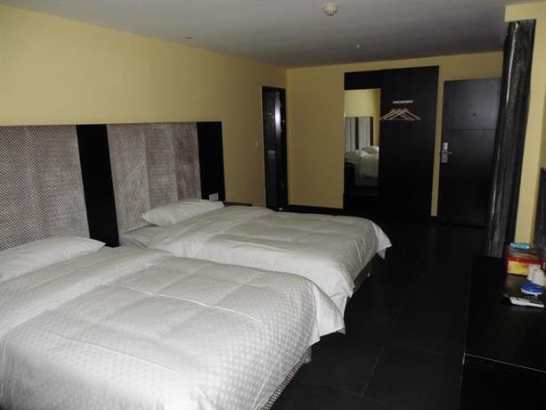 Chongqing Yueyou Hotel North New District Qibo Hotel