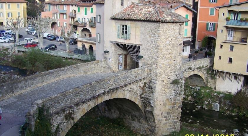 Hostellerie du Pont Vieux