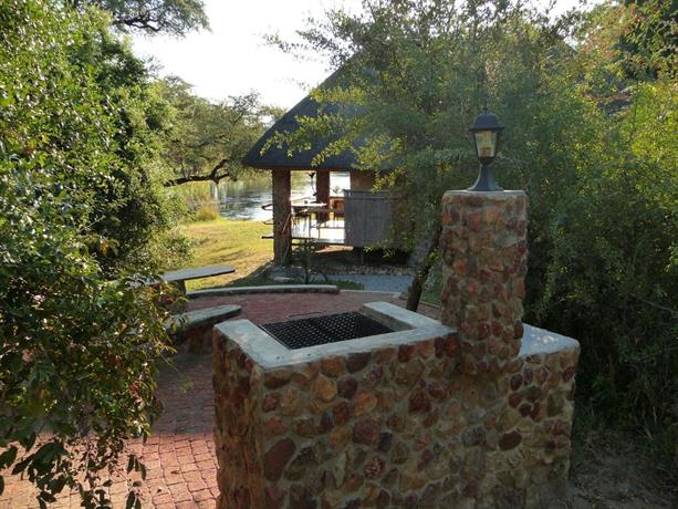 Mobola Lodge