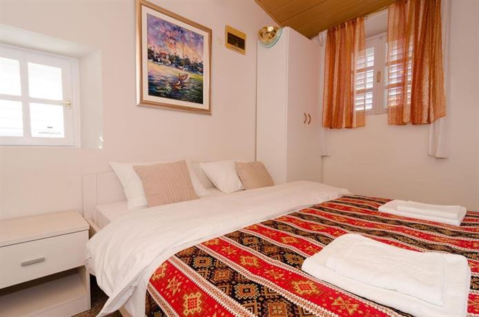 Luxury Old Town Apartments