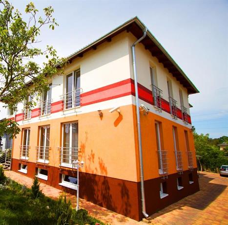 Riviera Apartmanhaz