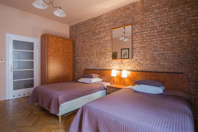 Finger Guest Rooms