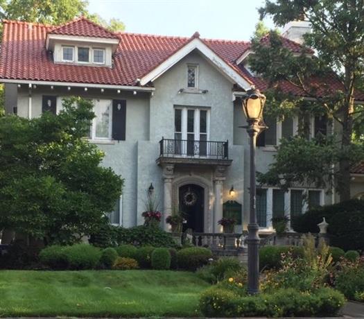 Hanover House Bed and Breakfast
