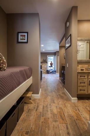 Snowcreek 405 - Phase III