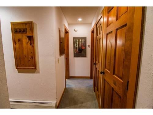 Ski In/Out Trailside Townhome