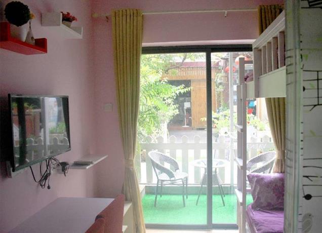 ShenZhen JiaoChangWei Bird's Nest Sea Side Guesthouse