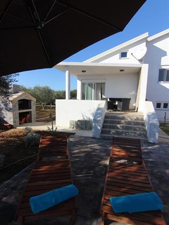 Holiday Home Ana Privlaka