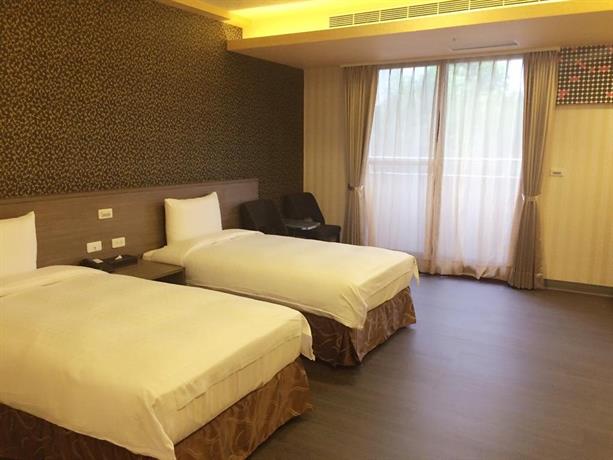 Crystal Hotel Puli Township