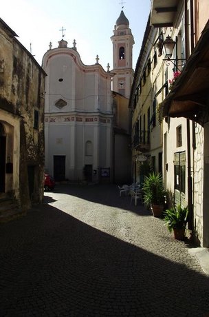 La Casa del Capitano Imperia