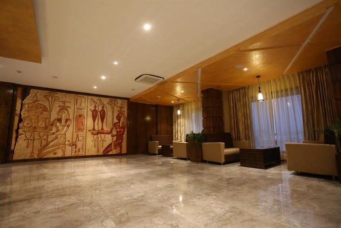 Hotel Gagan Regency