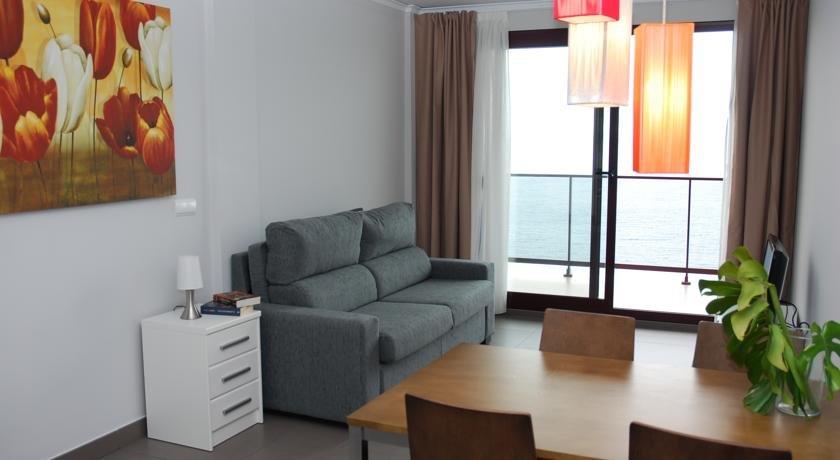 Aparthotel El Faro