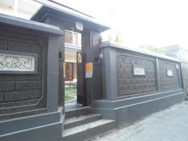 Uma Taman House