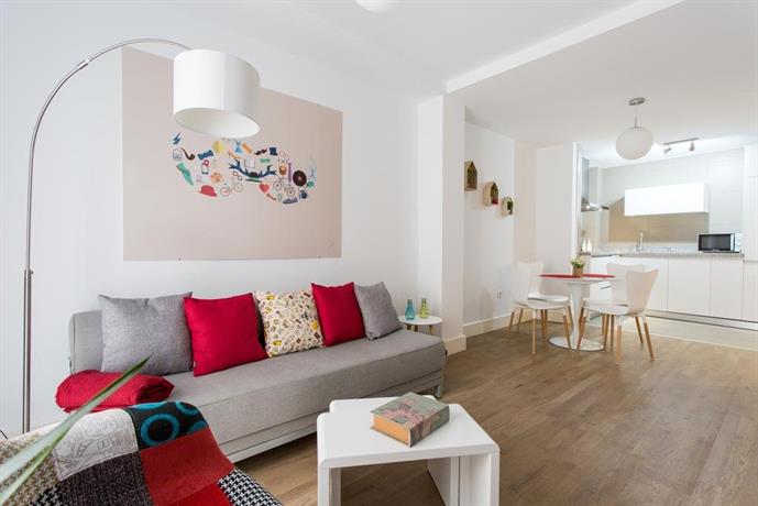 Mint Urban Suites Boho-Chic Retreat