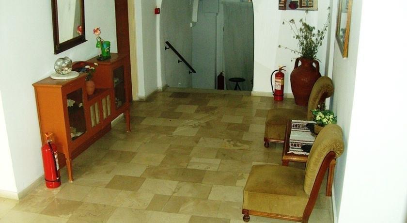 Hotel Delfini Ios