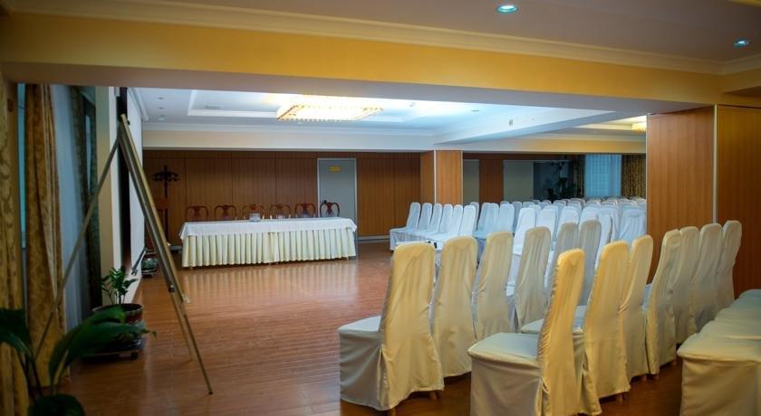 Shymkent Hotel