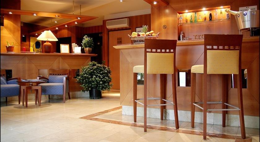 Hotel Kyriad Prestige Paris