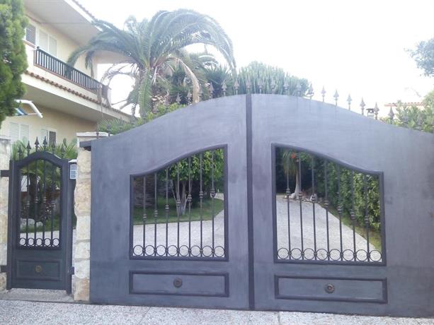 Villa Sikania