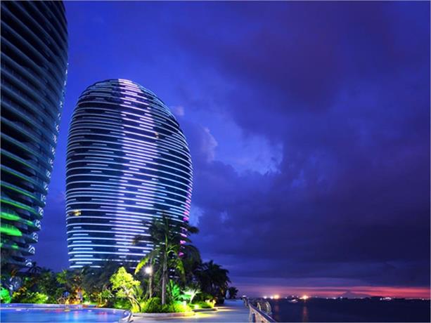Sanya Phoenix Island Dawn of Ocean Holiday Hotel Lover's Bay China thumbnail