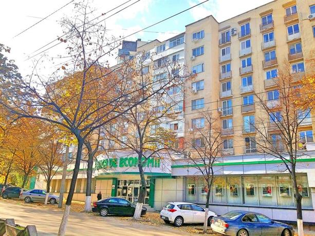 Cozy flat on Pushkin 33